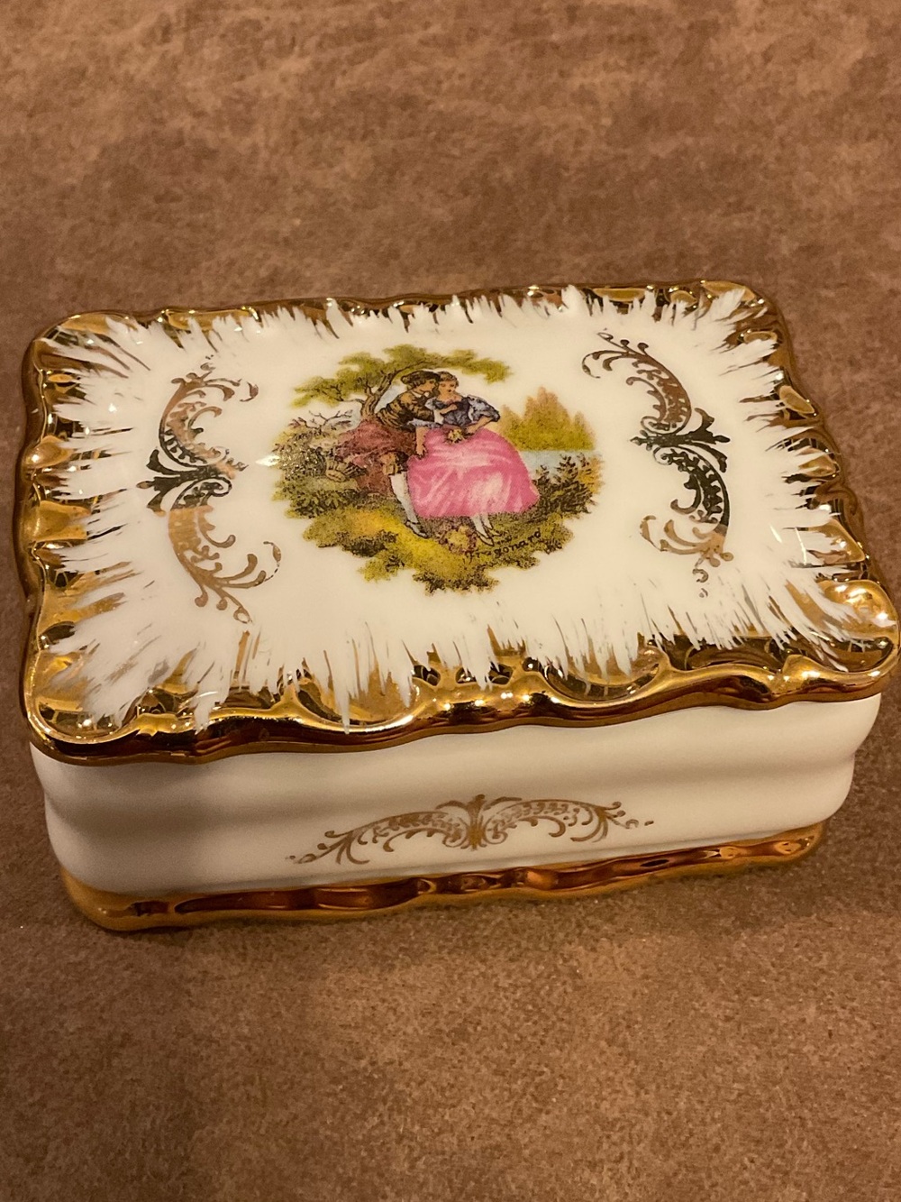 Kleiber Porcelain 22 Karat Gold Plated Trinket Box